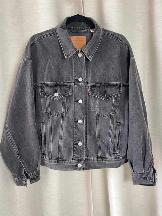 Levi’s denim jacket